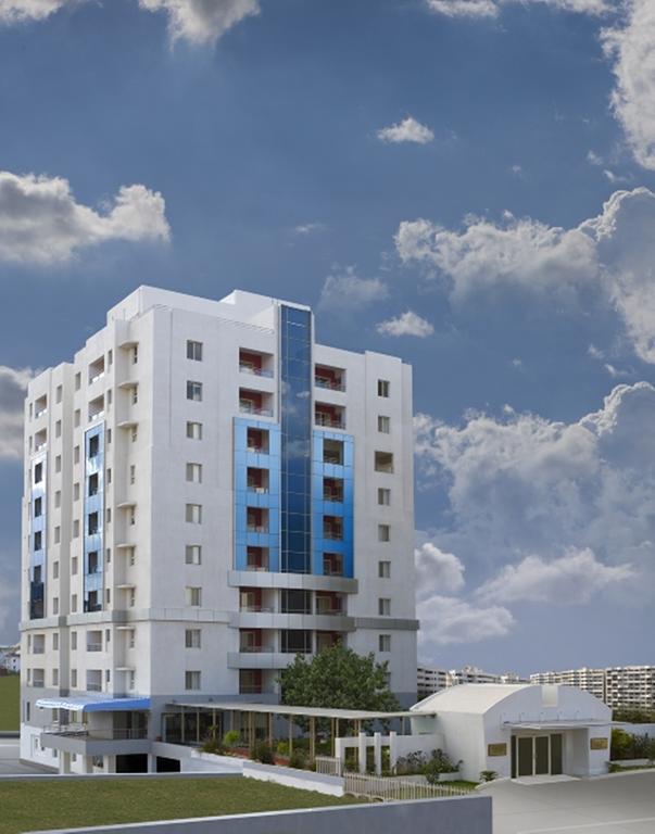 Royal Orchid Golden Suites Pune Exterior foto